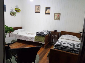 Gela's Apartment